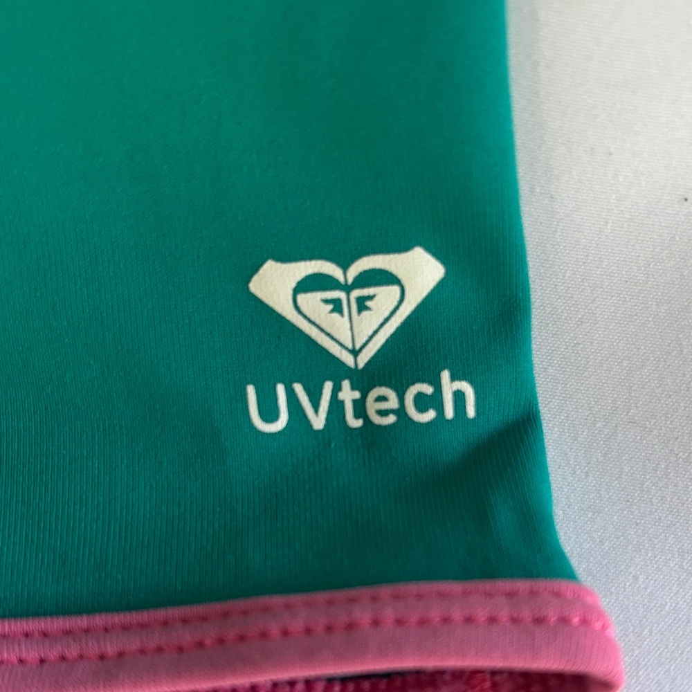 ROXY WHOLE HEARTED UVtech WOMEN’ TEAL WITH PINK TRIMMING SLEEVELESS TOP SIZE 10 - Picture 6 of 14